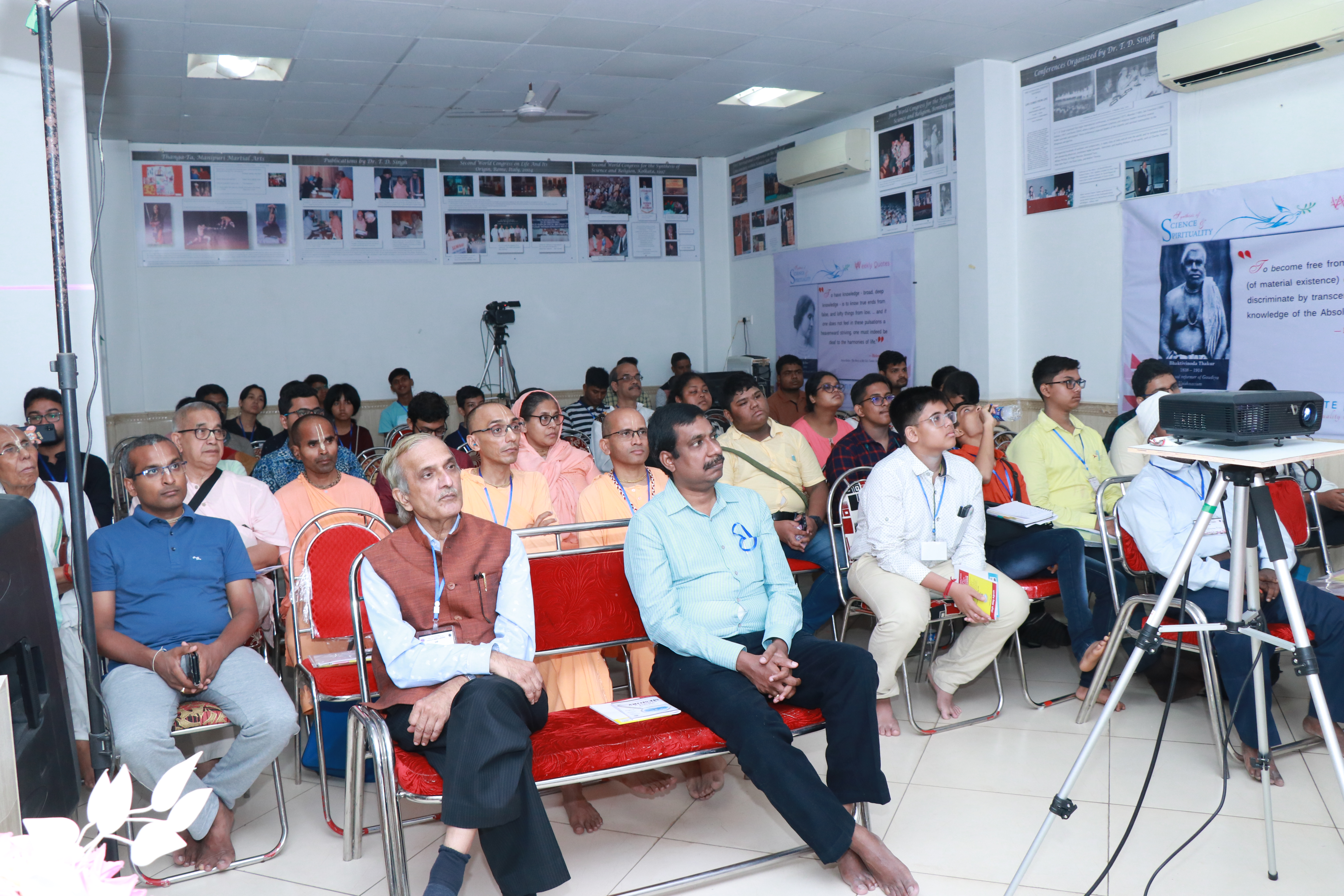 Discussion with learned scholars